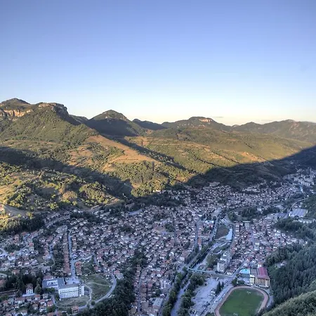 Family מלון טטבן